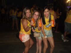 Oktober 10 Anos
